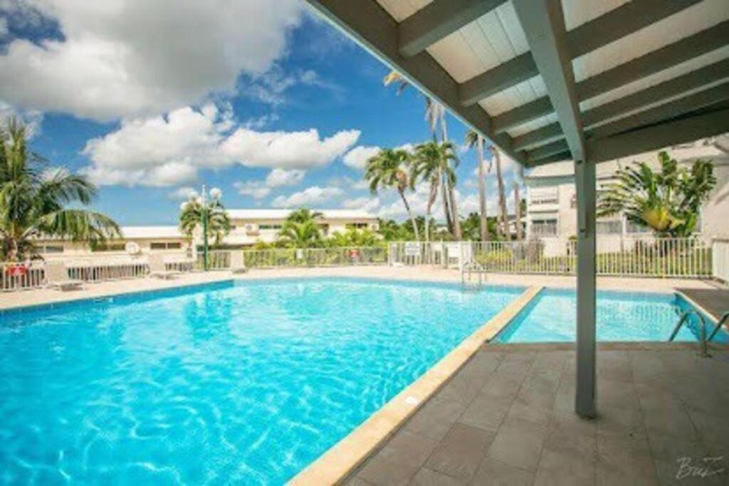Superbe Studio Avec Piscine, Au Coeur De La Marina! Village Soleil ! Proche Aeroport & Ferry Le Gosier  Exteriér fotografie
