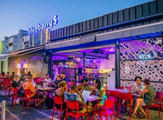 Superbe Studio Avec Piscine, Au Coeur De La Marina! Village Soleil ! Proche Aeroport & Ferry Le Gosier  Exteriér fotografie